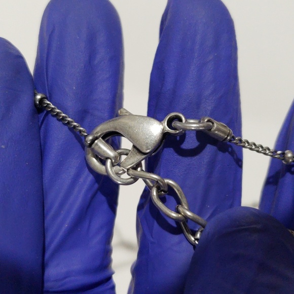 🌿 Silver Chic Charm Pendant Necklace – Tree of Life & Gemstone Accents - 34" 🌿 - Picture 9 of 9